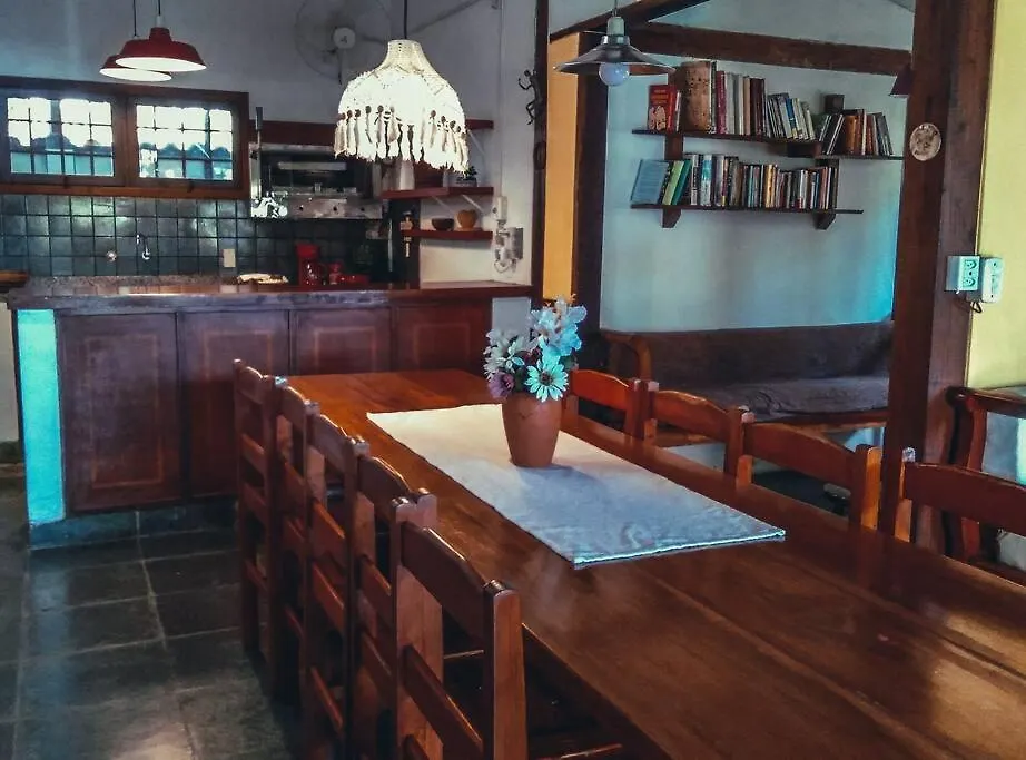 Casa grande,3 min a pé do Centro, grupos, familias-1